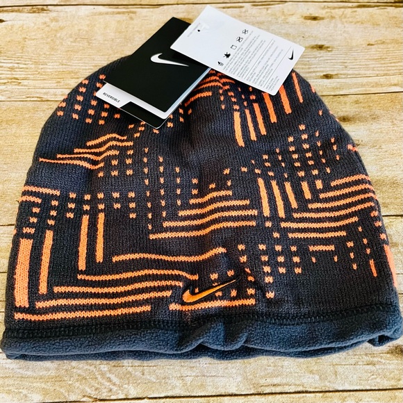 Unisex Nike Knit Reversible Beanie - Picture 3 of 9